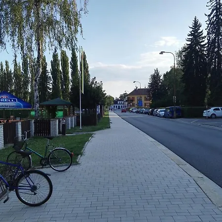 Tenis Podebrady