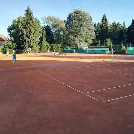 Tenis Подебрады